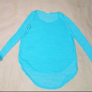Lush Turquoise pullover w/ tulip sides S
